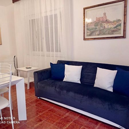 Residenza M.E.M. La Maddalena Apartment Ла Мадалена Екстериор снимка