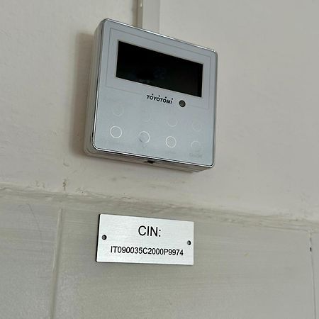Residenza M.E.M. La Maddalena Apartment Ла Мадалена Екстериор снимка