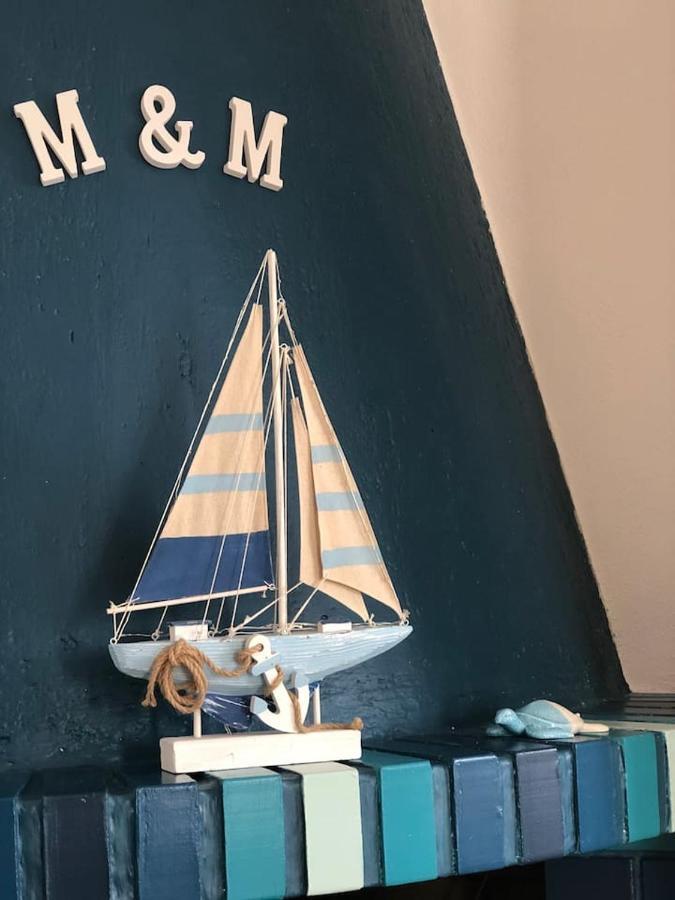 Residenza M.E.M. La Maddalena Apartment Ла Мадалена Екстериор снимка