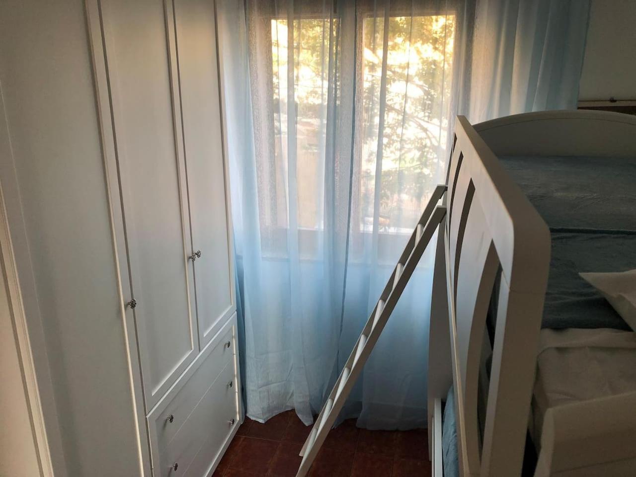 Residenza M.E.M. La Maddalena Apartment Ла Мадалена Екстериор снимка